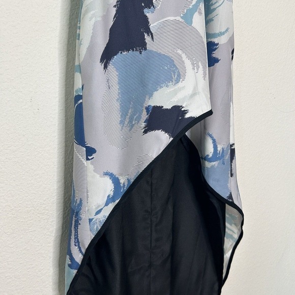 Lizna Dramatic High Low Blue and Black Graphic Silk Blouse XS - Picture 6 of 10
